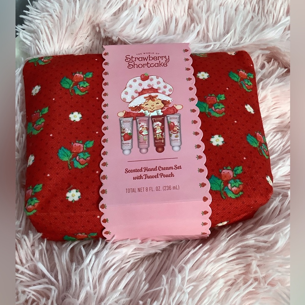 New 🎁 Idea Strawberry Shortcake Scented Hand Cream Set with Red Floral Pouch